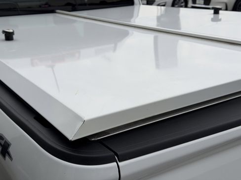 Used 2022 Chevrolet Colorado LT w/ Fleet Safety Package image 5