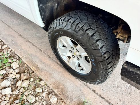 Used 2015 Chevrolet Silverado 1500 LT w/ All Star Edition RWD image 28