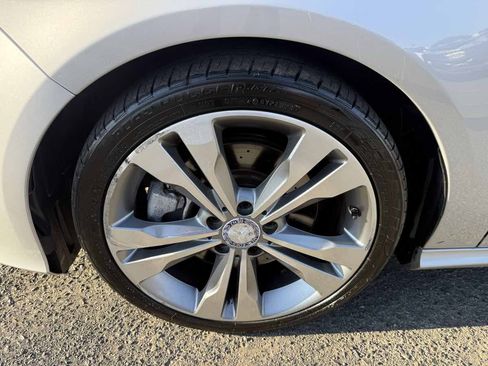 Used 2014 Mercedes-Benz CLA 250 image 7