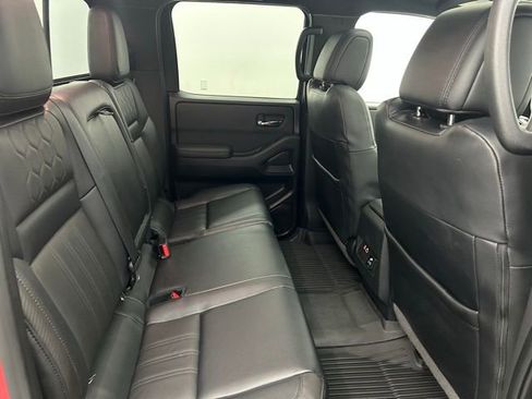 Used 2022 Nissan Frontier PRO-4X w/ Pro-4X Premium Package image 37