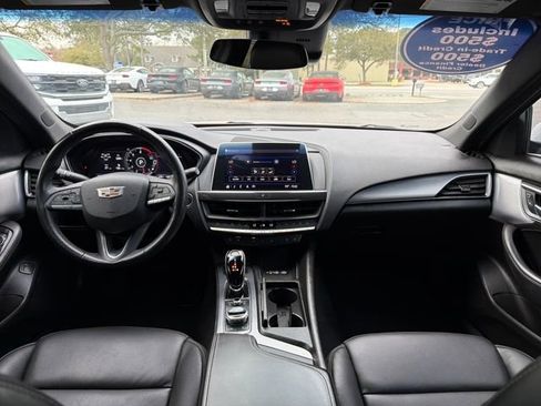 Used 2022 Cadillac CT5 Premium Luxury image 15