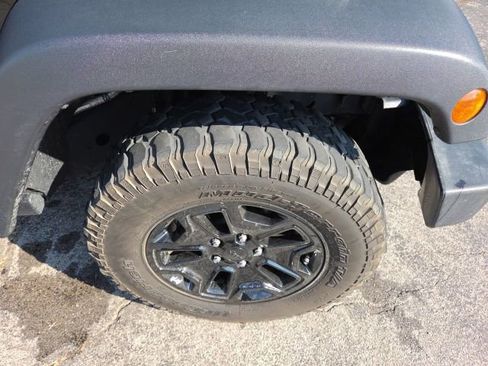 Used 2016 Jeep Wrangler Sport AWD/4WD image 25