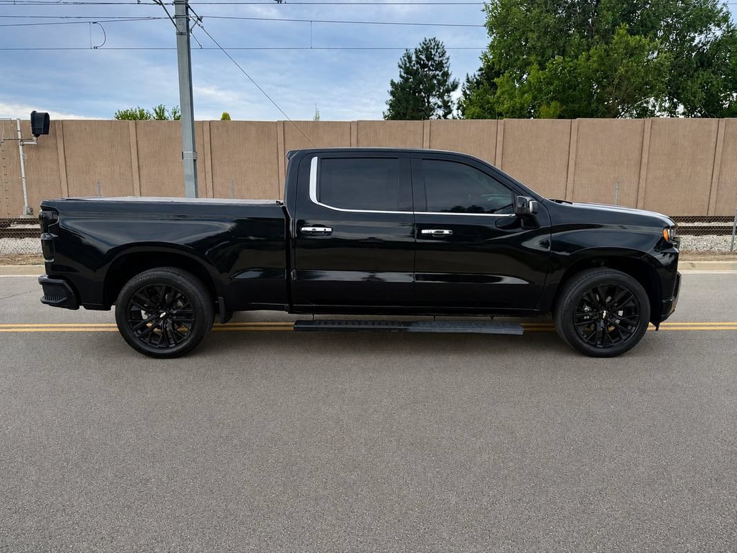 Used 2021 Chevrolet Silverado 1500 High Country w/ Technology Package AWD/4WD image 6