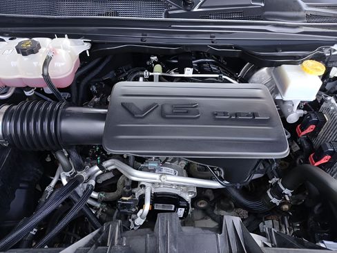 Used 2023 RAM 1500 Big Horn AWD/4WD image 28