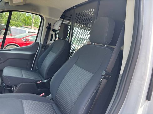Used 2024 Ford Transit 250 Low Roof w/ Exterior Upgrade Package RWD image 12