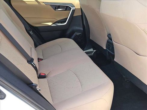 Used 2025 Toyota RAV4 XLE w/ Convenience Package FWD image 27