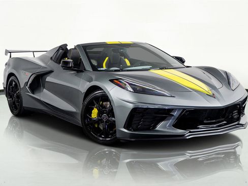 Used 2022 Chevrolet Corvette Stingray Premium Conv RWD image 4