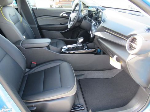 New 2026 Chevrolet Trax ACTIV w/ Driver Confidence Package FWD image 9
