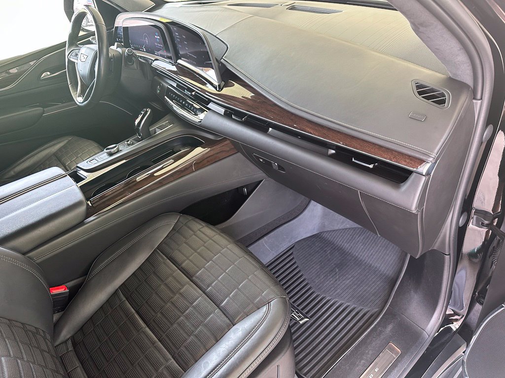 Used 2023 Cadillac Escalade ESV Sport Platinum AWD/4WD image 42