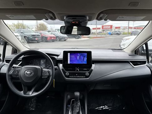 Used 2023 Toyota Corolla LE FWD image 15