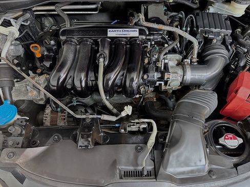 Used 2016 Honda Fit EX image 29