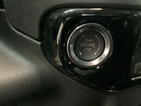 New 2026 GMC Sierra 1500 SLT w/ SLT Premium Plus Package image 18