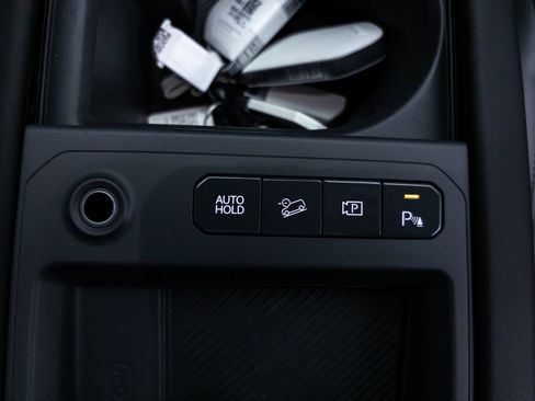 Certified 2024 Kia EV9 Land AWD/4WD image 32