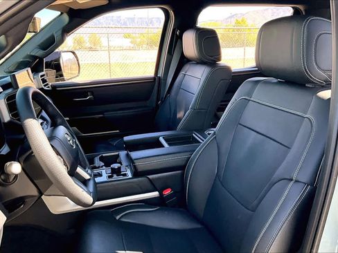 Used 2026 Toyota Tundra Limited image 9