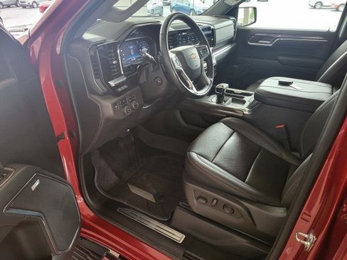 Used 2023 Chevrolet Silverado 1500 LTZ w/ Technology Package AWD/4WD image 3