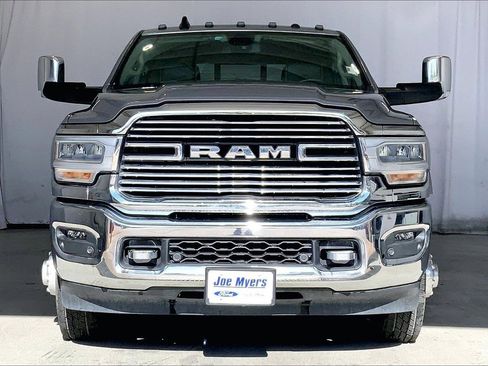 Used 2022 RAM 3500 Laramie image 3
