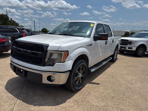 Used 2010 Ford F150 2WD SuperCrew image 2