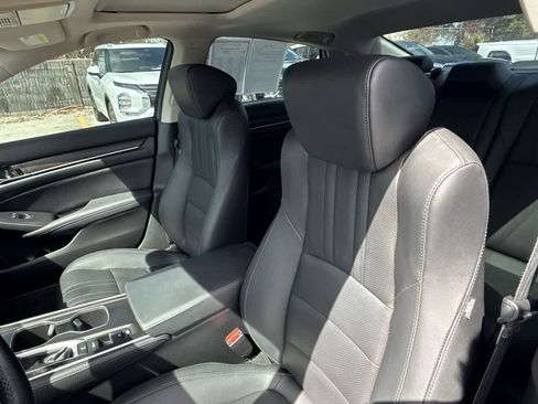 Used 2022 Honda Accord EX-L image 14