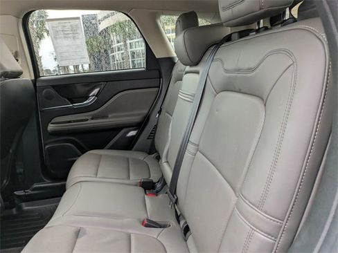 Used 2024 Lincoln Corsair Reserve w/ Equipment Group 201A image 16