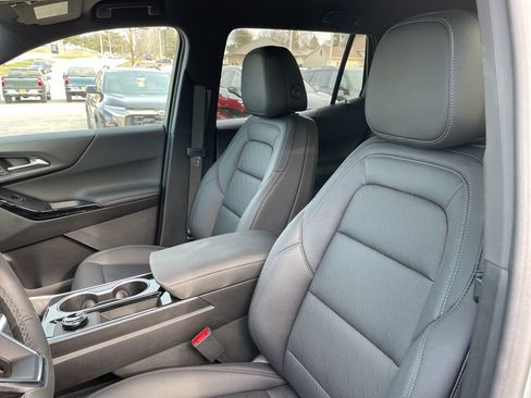 New 2026 Chevrolet Equinox LT w/ Convenience Package II image 4