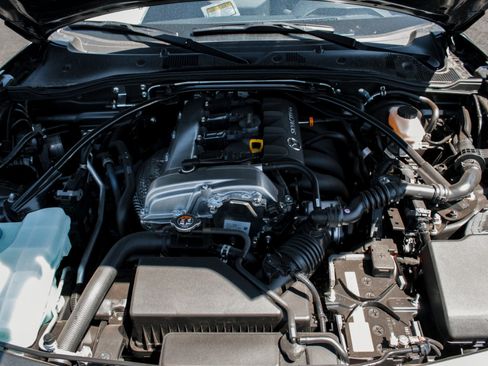 New 2026 MAZDA MX-5 Miata RF Grand Touring RWD image 31