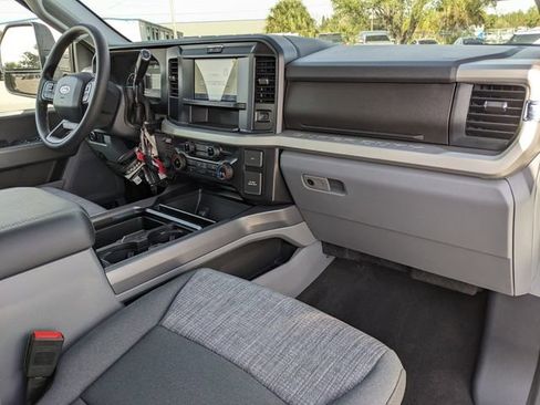 New 2026 Ford F350 XLT w/ FX4 Off-Road Package AWD/4WD image 13