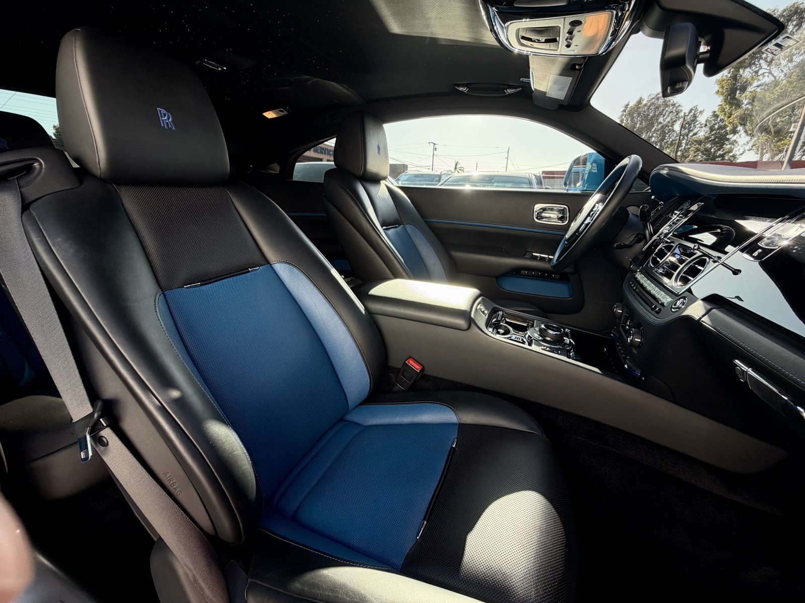 Used 2018 Rolls-Royce Wraith RWD image 9