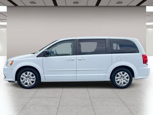 Used 2016 Dodge Grand Caravan SE w/ Quick Order Package 29E SE image 6