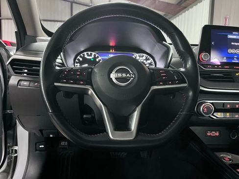 Used 2024 Nissan Altima 2.5 SR FWD image 20