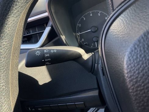 Used 2025 Toyota Corolla LE FWD image 35