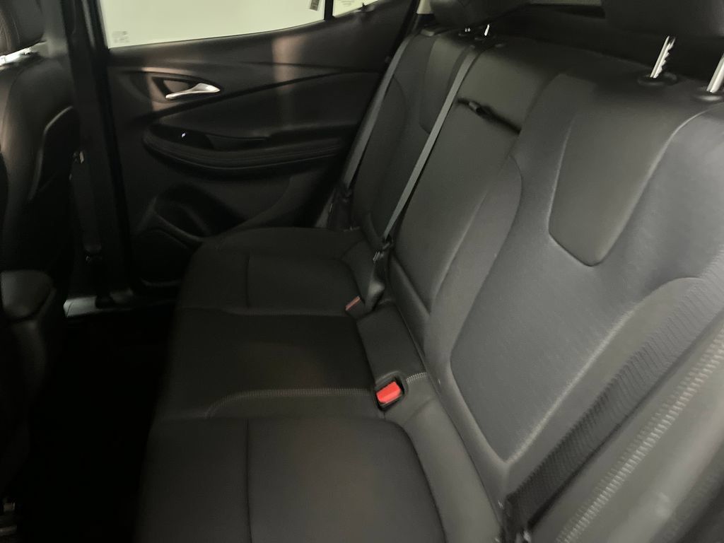 Used 2023 Buick Encore GX Select w/ Sport Touring Package FWD image 13