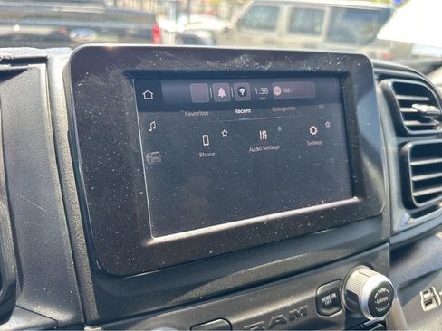 Used 2023 RAM ProMaster 2500 FWD image 5