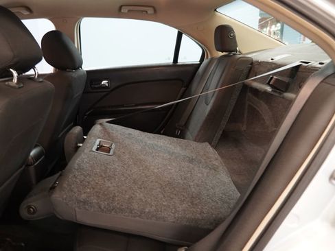 Used 2012 Ford Fusion SE image 27