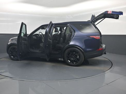 Used 2017 Land Rover Discovery HSE image 59