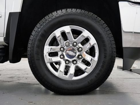 Used 2019 Chevrolet Silverado 2500 LTZ w/ Duramax Plus Package AWD/4WD image 35