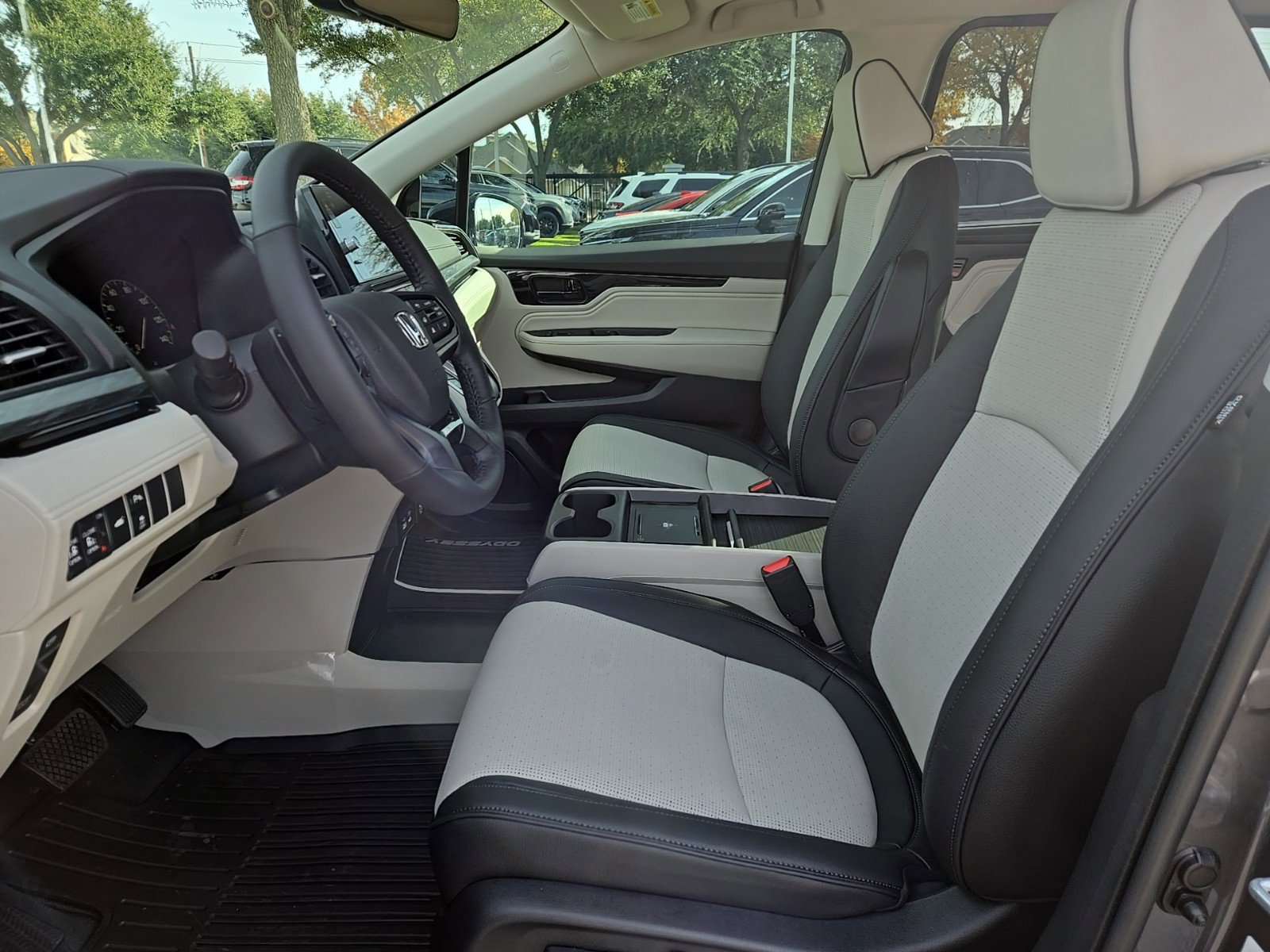 New 2027 Honda Odyssey Elite image 15