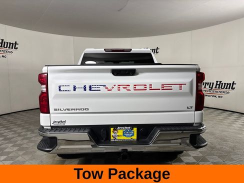 Used 2023 Chevrolet Silverado 1500 LT AWD/4WD image 7