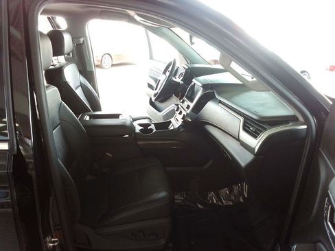 Used 2018 Chevrolet Tahoe LT image 18