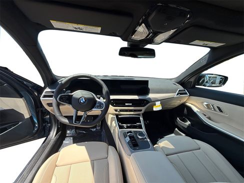New 2025 BMW 330i Sedan w/ M Sport Package image 19