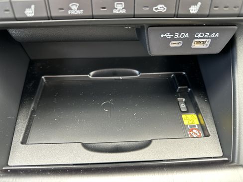 New 2026 Subaru Outback Limited AWD/4WD image 33
