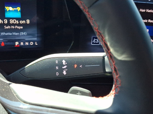 Used 2024 Chevrolet Traverse RS AWD/4WD image 15