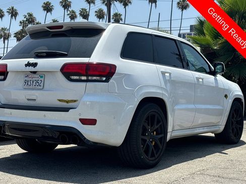 Used 2018 Jeep Grand Cherokee Trackhawk AWD/4WD image 5