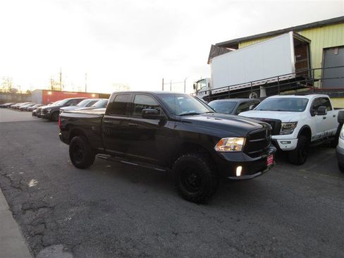 Used 2018 RAM 1500 Express w/ Express Value Package image 7