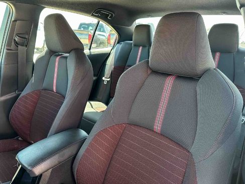 Used 2025 Toyota Corolla SE FWD image 14