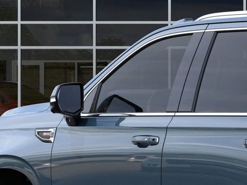 New 2026 GMC Yukon Elevation AWD/4WD image 12
