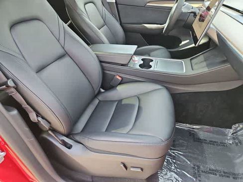 Used 2024 Tesla Model Y Long Range image 22