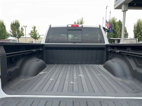 New 2025 RAM 1500 Big Horn image 15