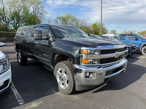 Used 2016 Chevrolet Silverado 2500 LTZ w/ Z71 Package, Off-Road AWD/4WD image 6
