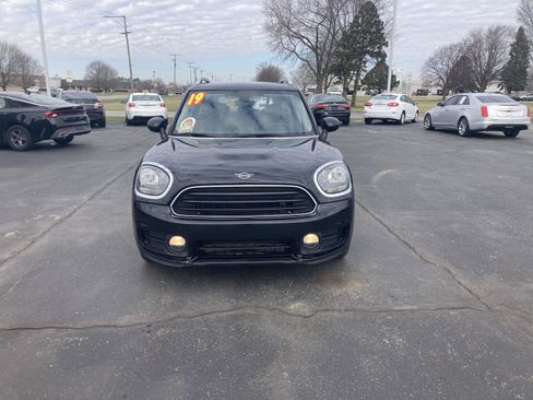 Used 2019 MINI Cooper Countryman FWD image 2