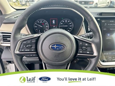 Used 2025 Subaru Outback Limited image 15
